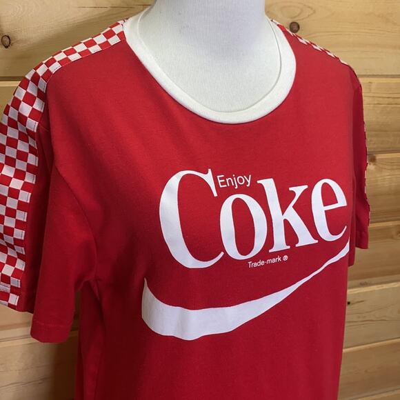 Coca-Cola Enjoy Coke Red Unisex Checkered Sleeves T-Shirt Small - Picture 2 of 7